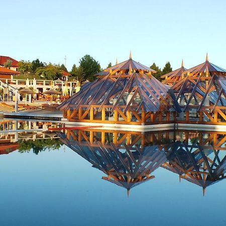Egri Korona Borhaz Es Wellness Hotel Demjén Екстериор снимка
