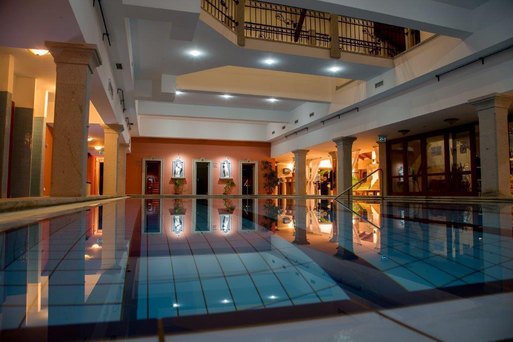 Egri Korona Borhaz Es Wellness Hotel Demjén Екстериор снимка