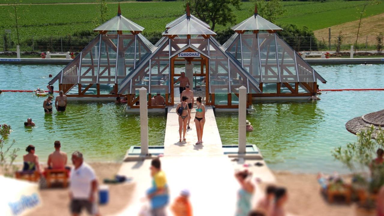 Egri Korona Borhaz Es Wellness Hotel Demjén Екстериор снимка